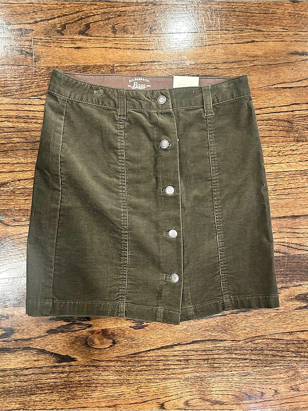 Bass Mini Button-Front Skirt in Green Size 4 NWT